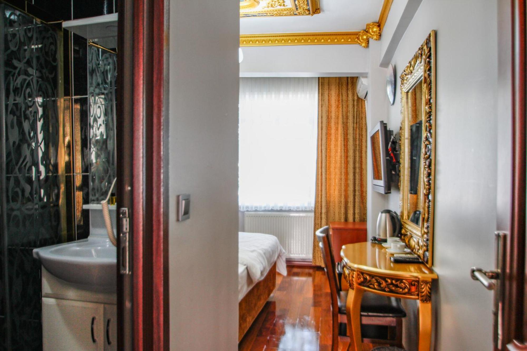 Californiacityhotel Istanbul Exterior photo